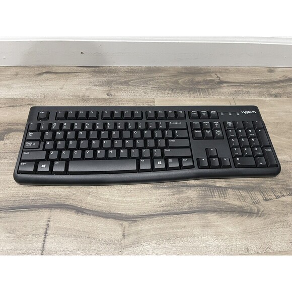 Logitech K120 Ergonomic Desktop USB Wired Keyboard Plug and Play - Picture 1 of 4